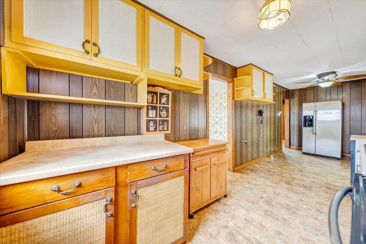 93 Forest AVE - Photo 4