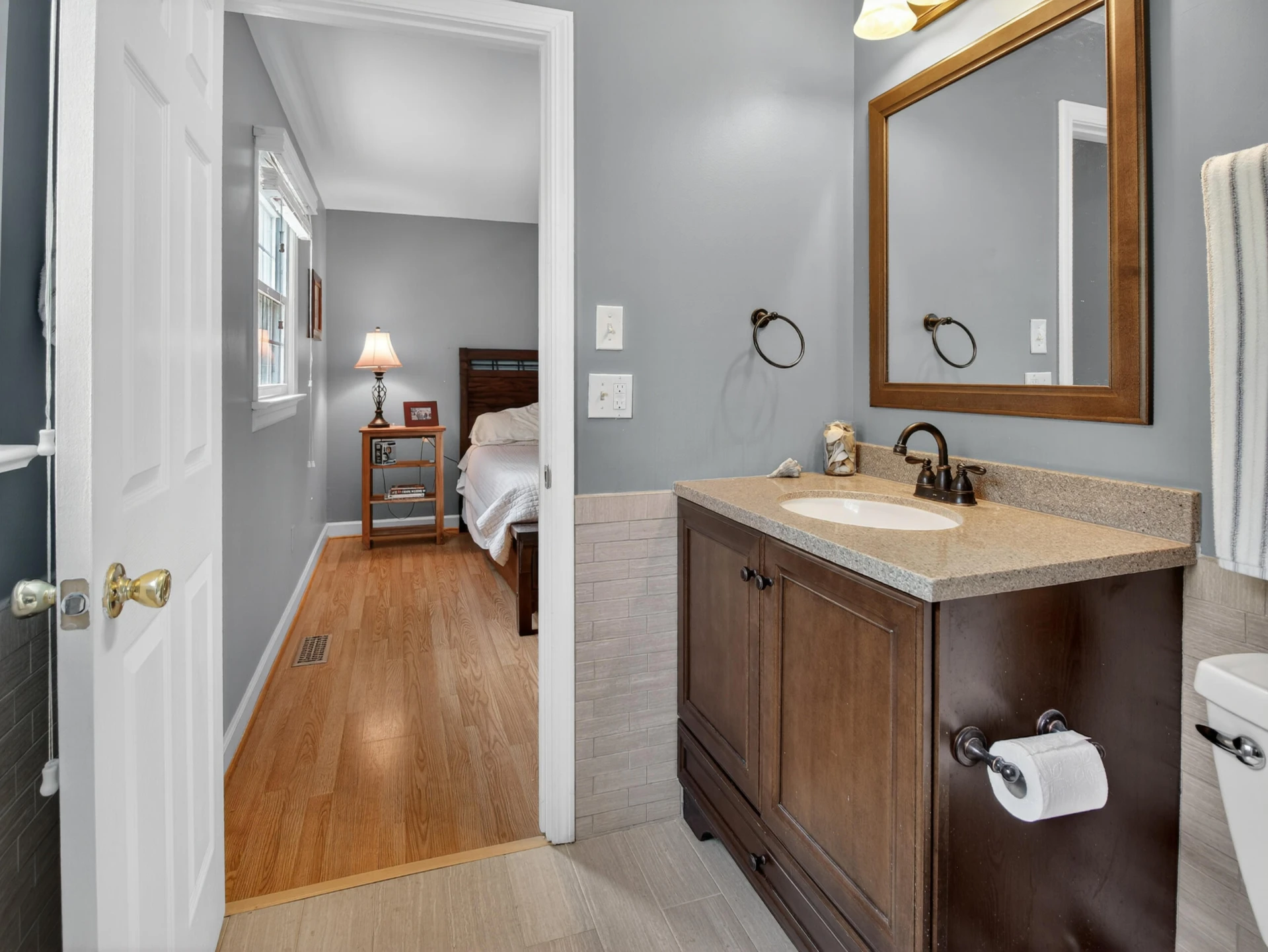 120 Camelot CT - Photo 21