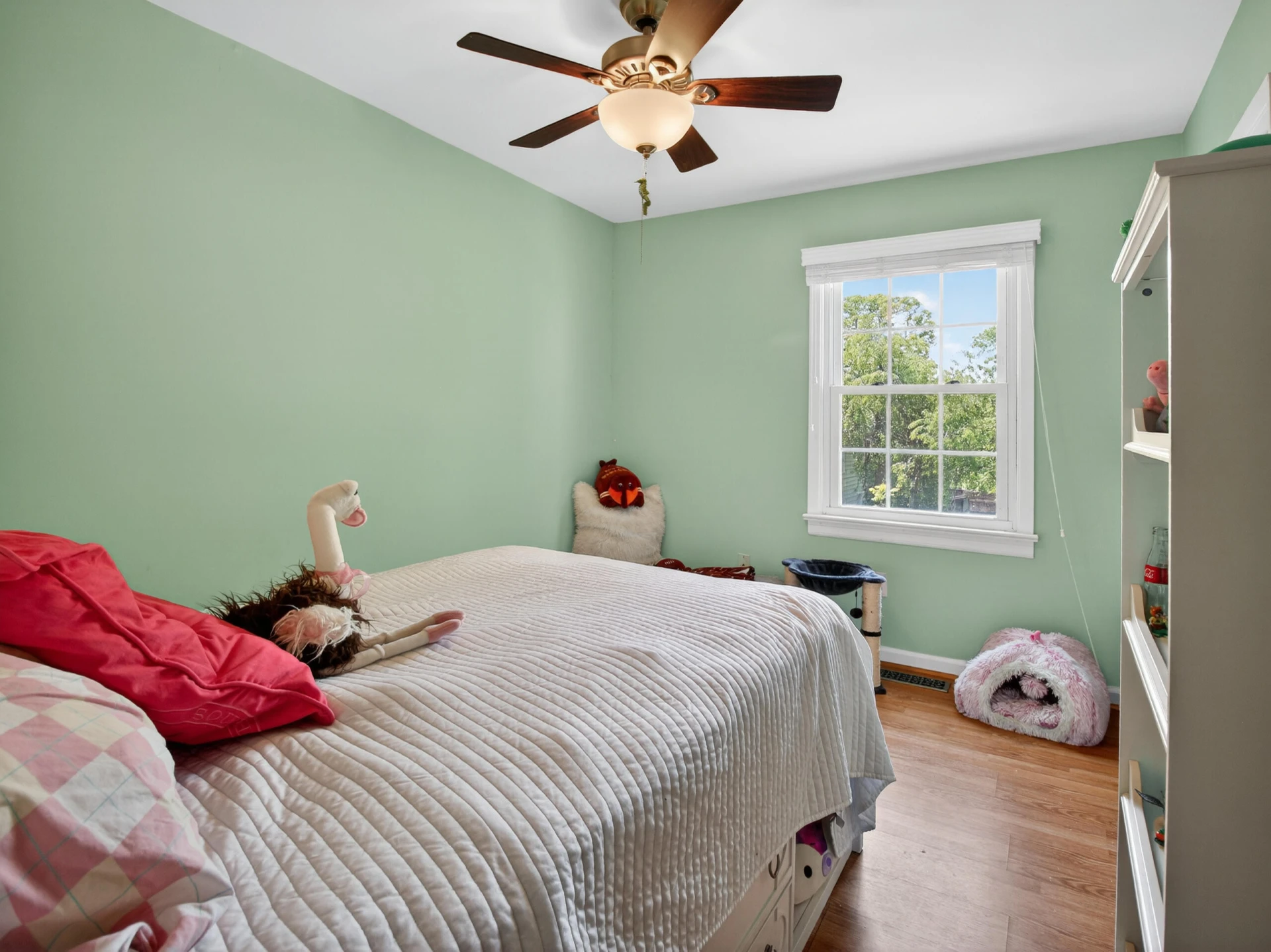 120 Camelot CT - Photo 23