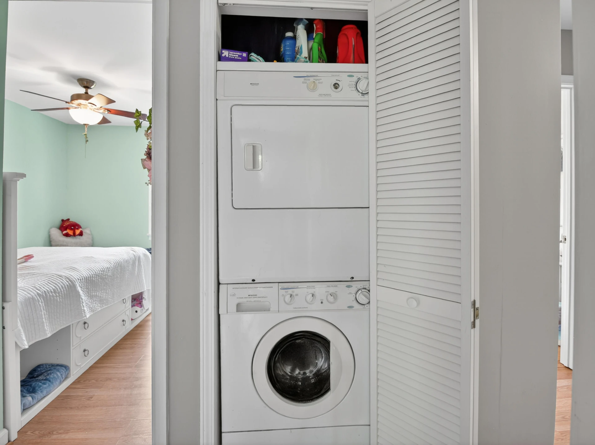 120 Camelot CT - Photo 25