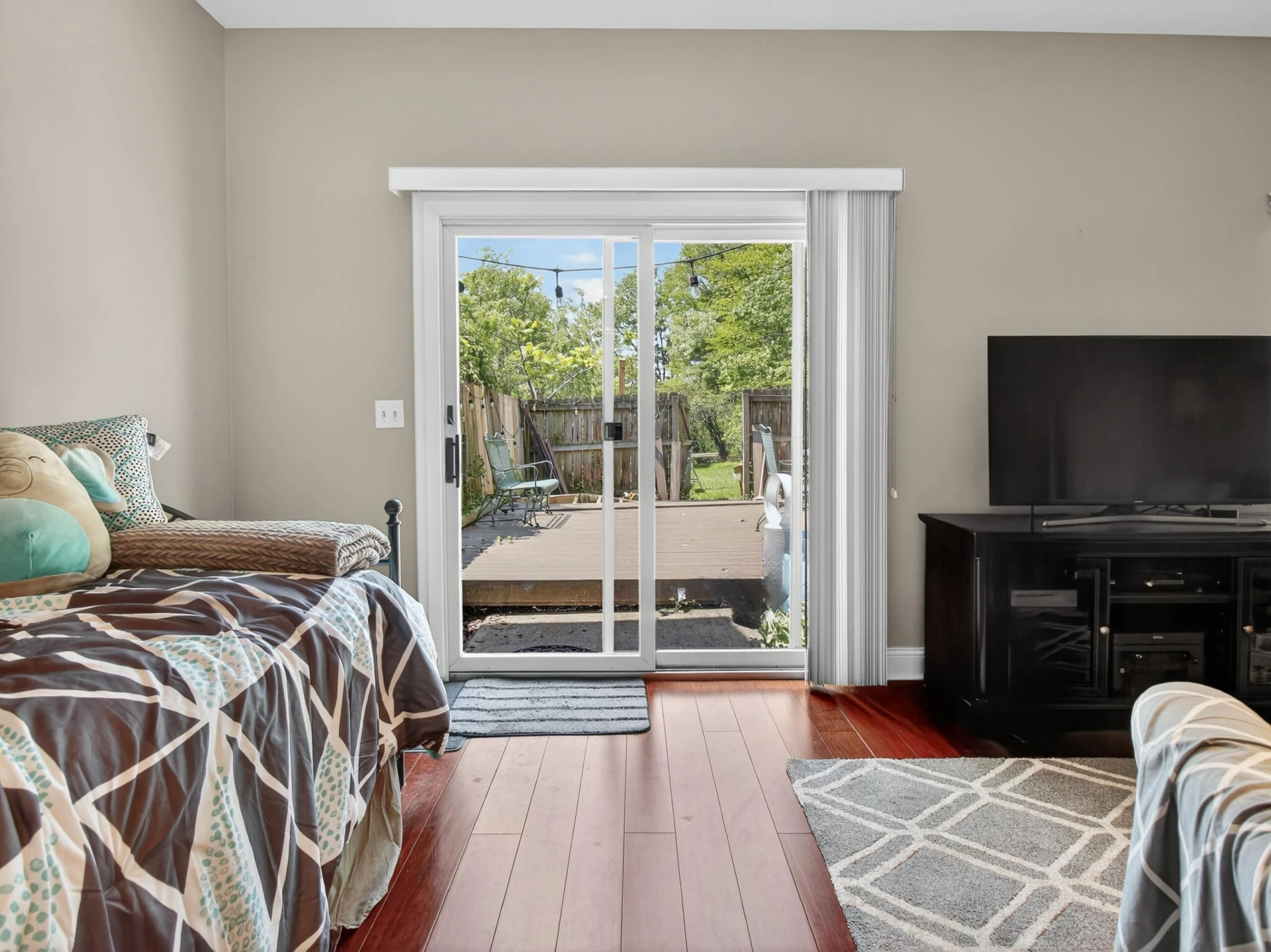 120 Camelot CT - Photo 8