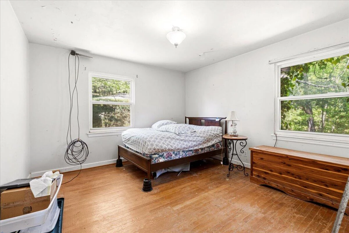 6671 Suncrest DR - Photo 12