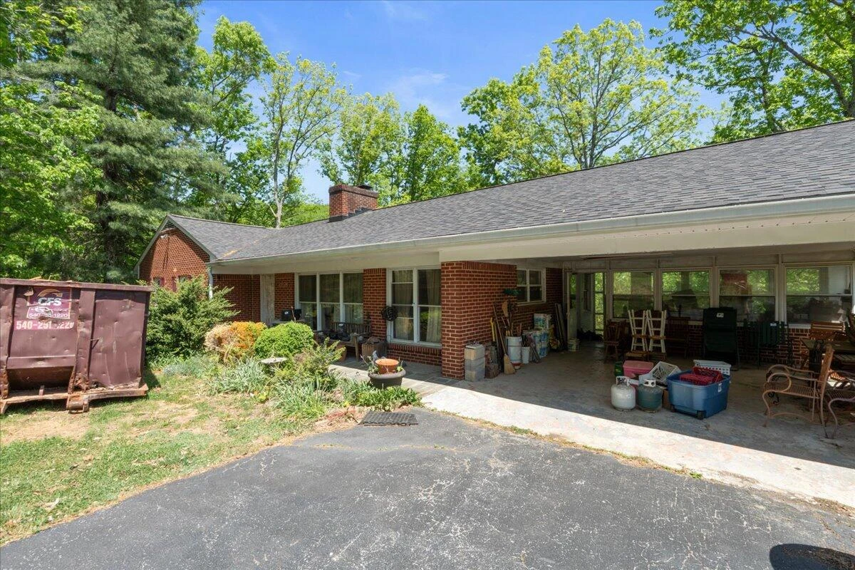 6671 Suncrest DR - Photo 20