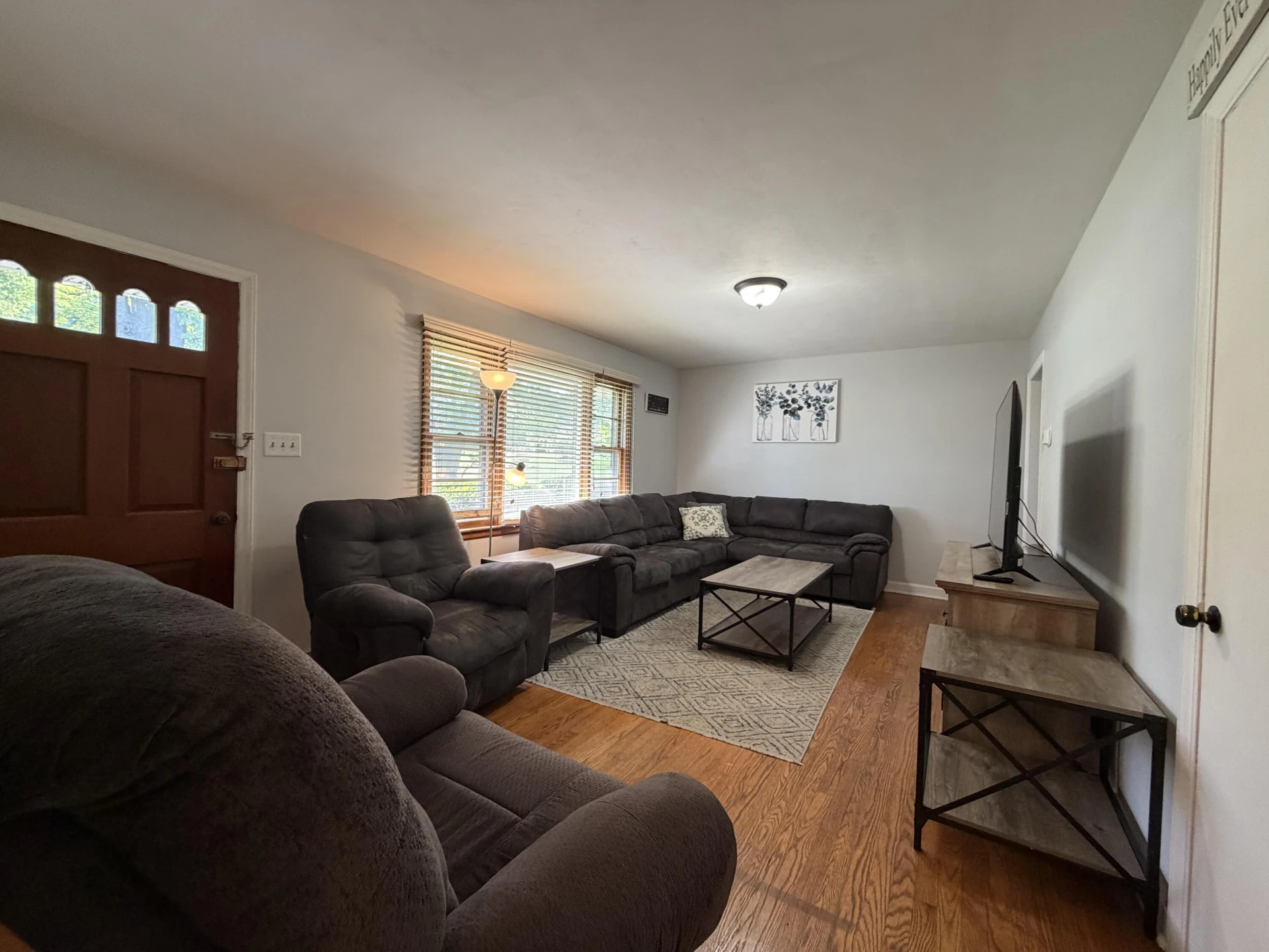 1229 Mountain View RD - Photo 3