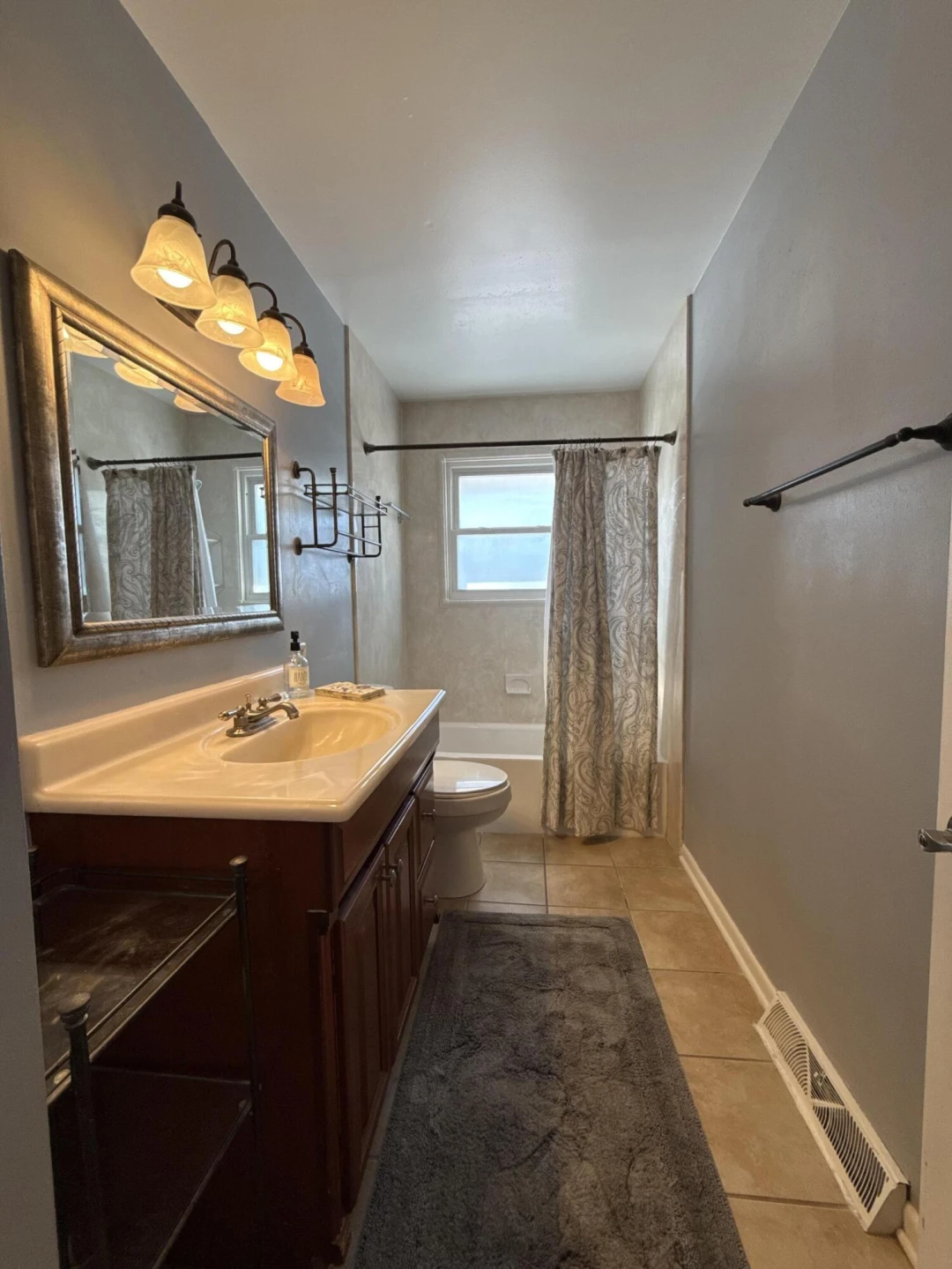 822 MORAN AVE - Photo 10