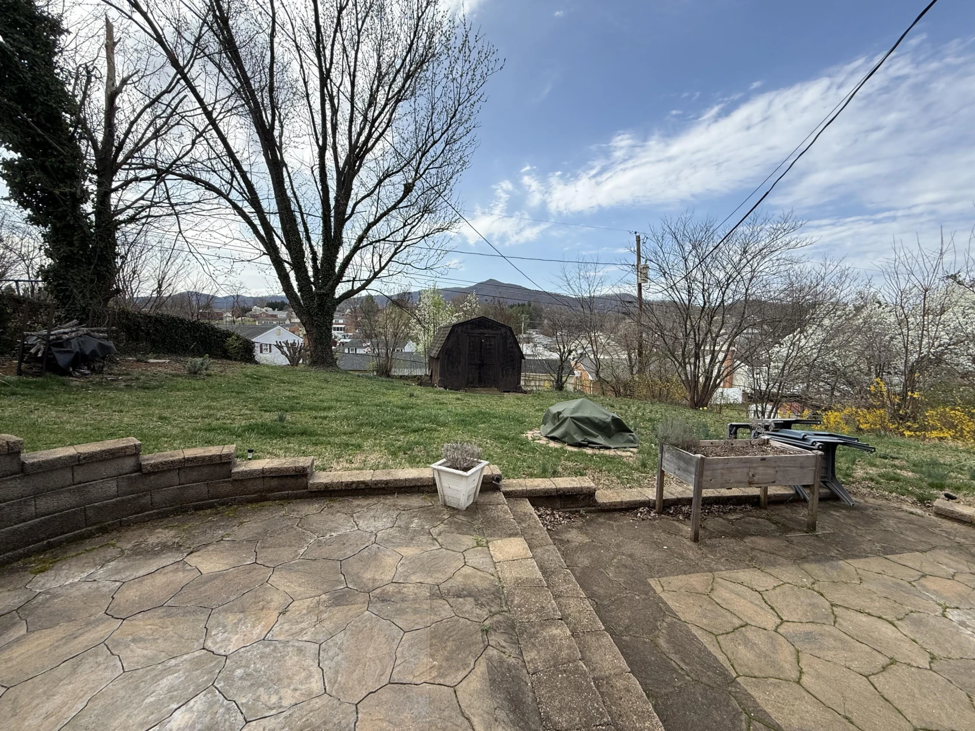 822 MORAN AVE - Photo 3