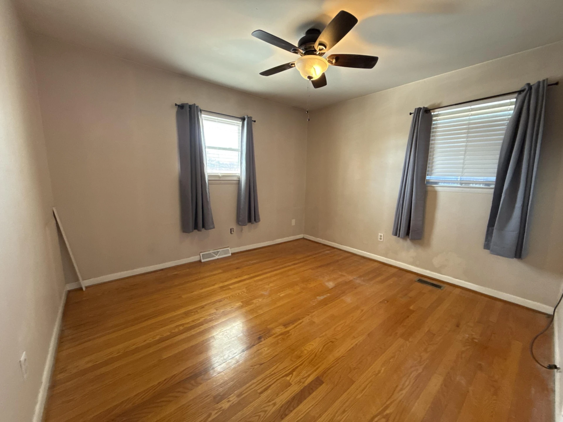 822 MORAN AVE - Photo 8