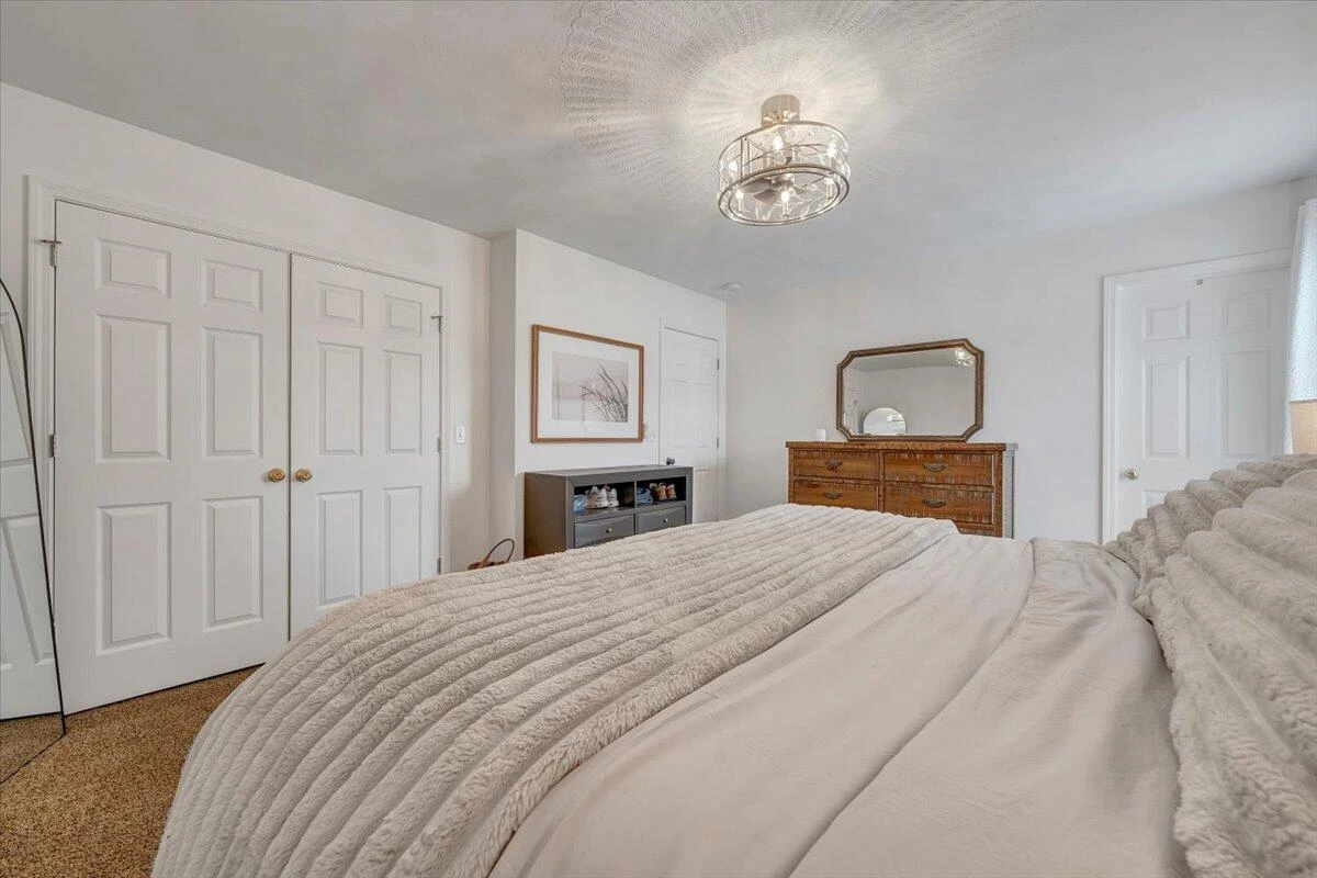 439 Howard DR - Photo 18