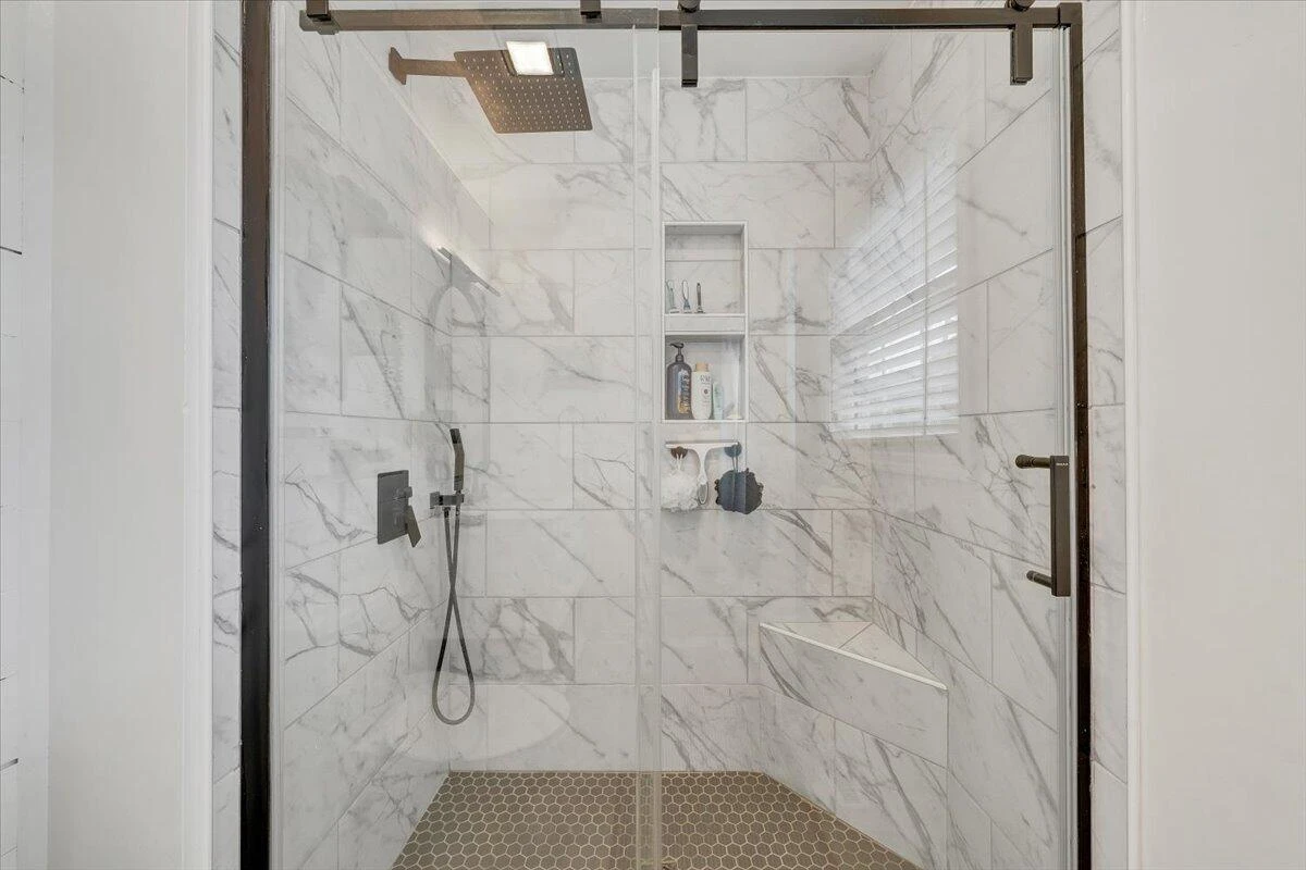 439 Howard DR - Photo 20