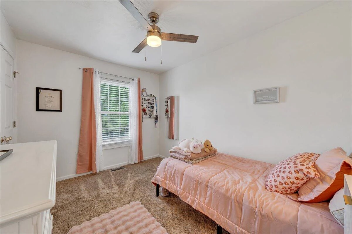 439 Howard DR - Photo 23