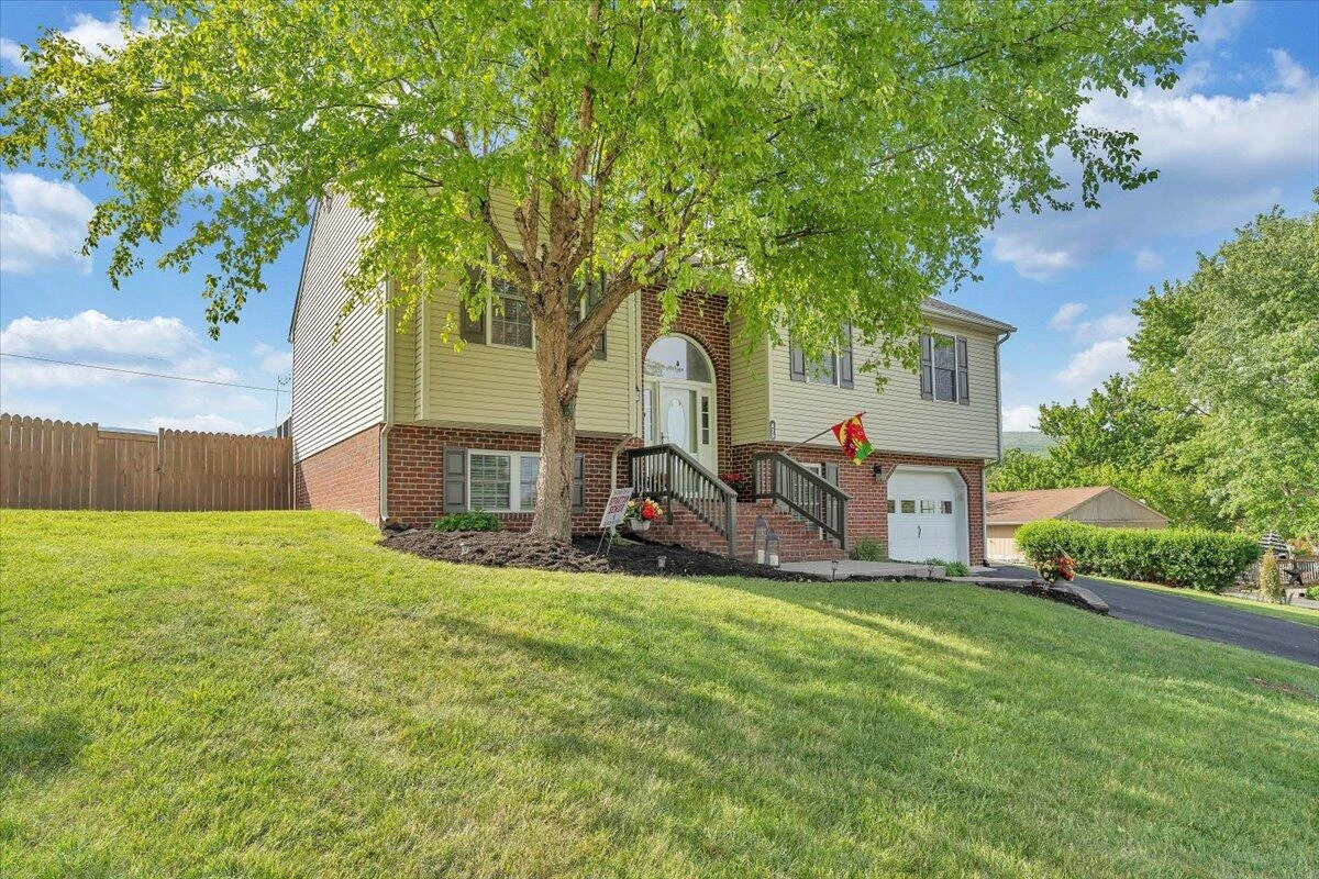 439 Howard DR - Photo 44