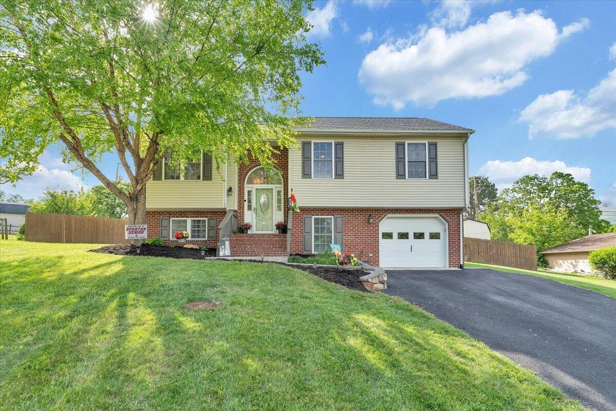 439 Howard DR - Photo 46