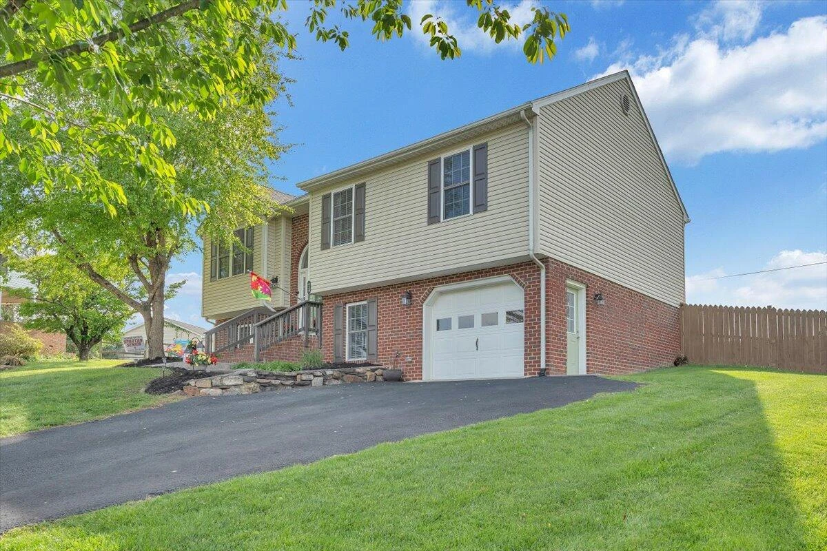 439 Howard DR - Photo 47