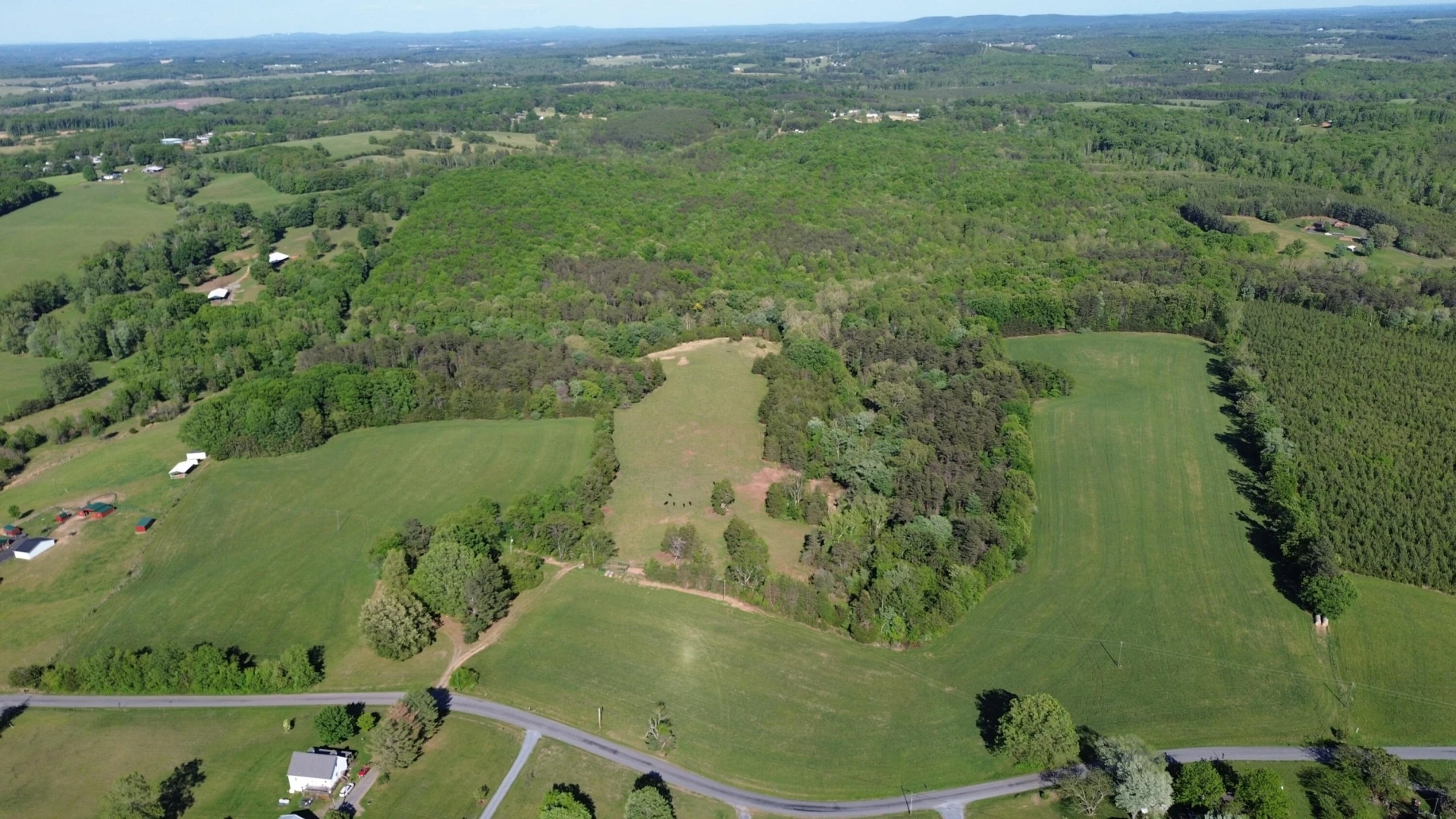 2556 Rock Cliff RD - Photo 4