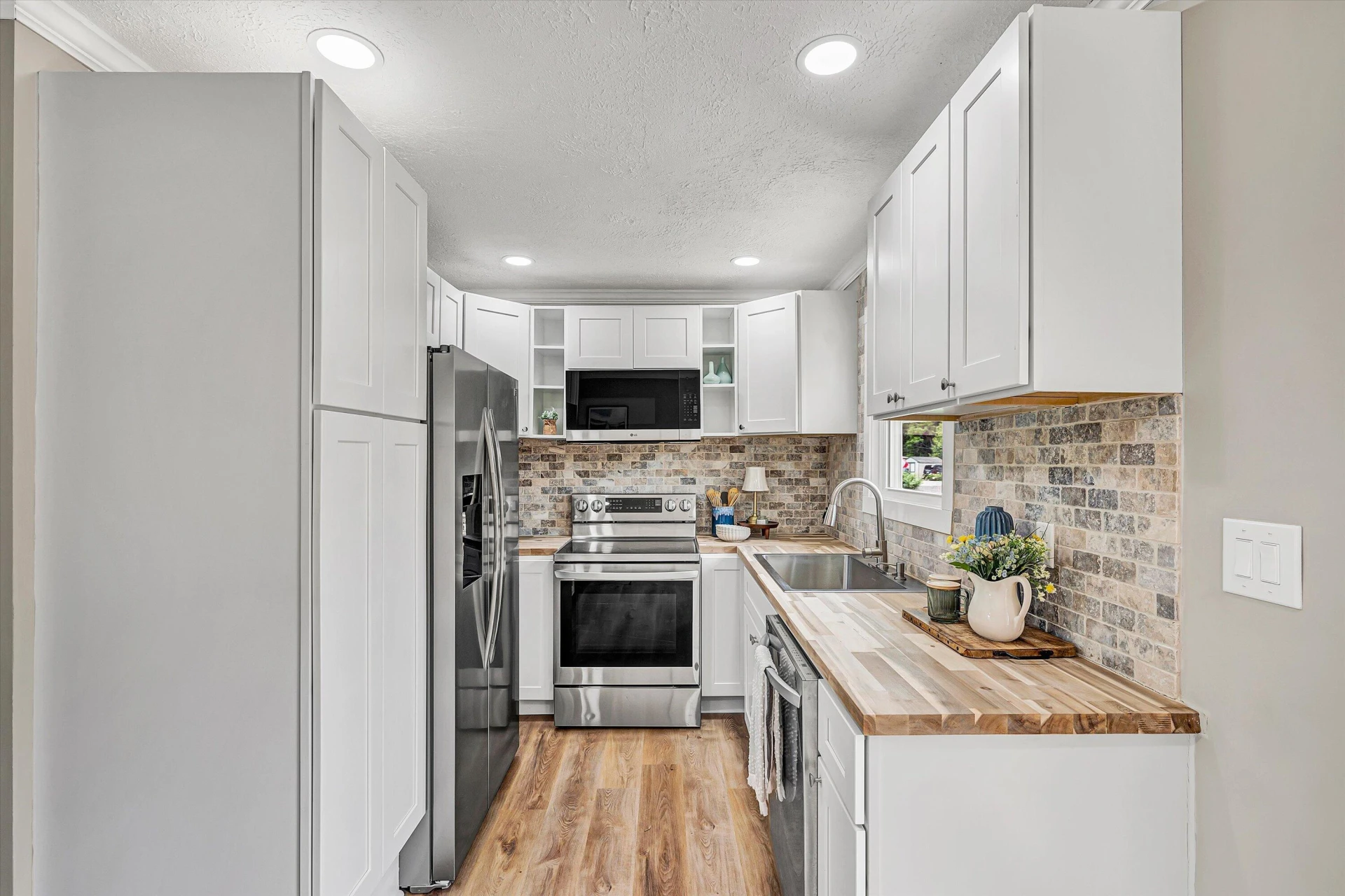 30 Grayson ST - Photo 12