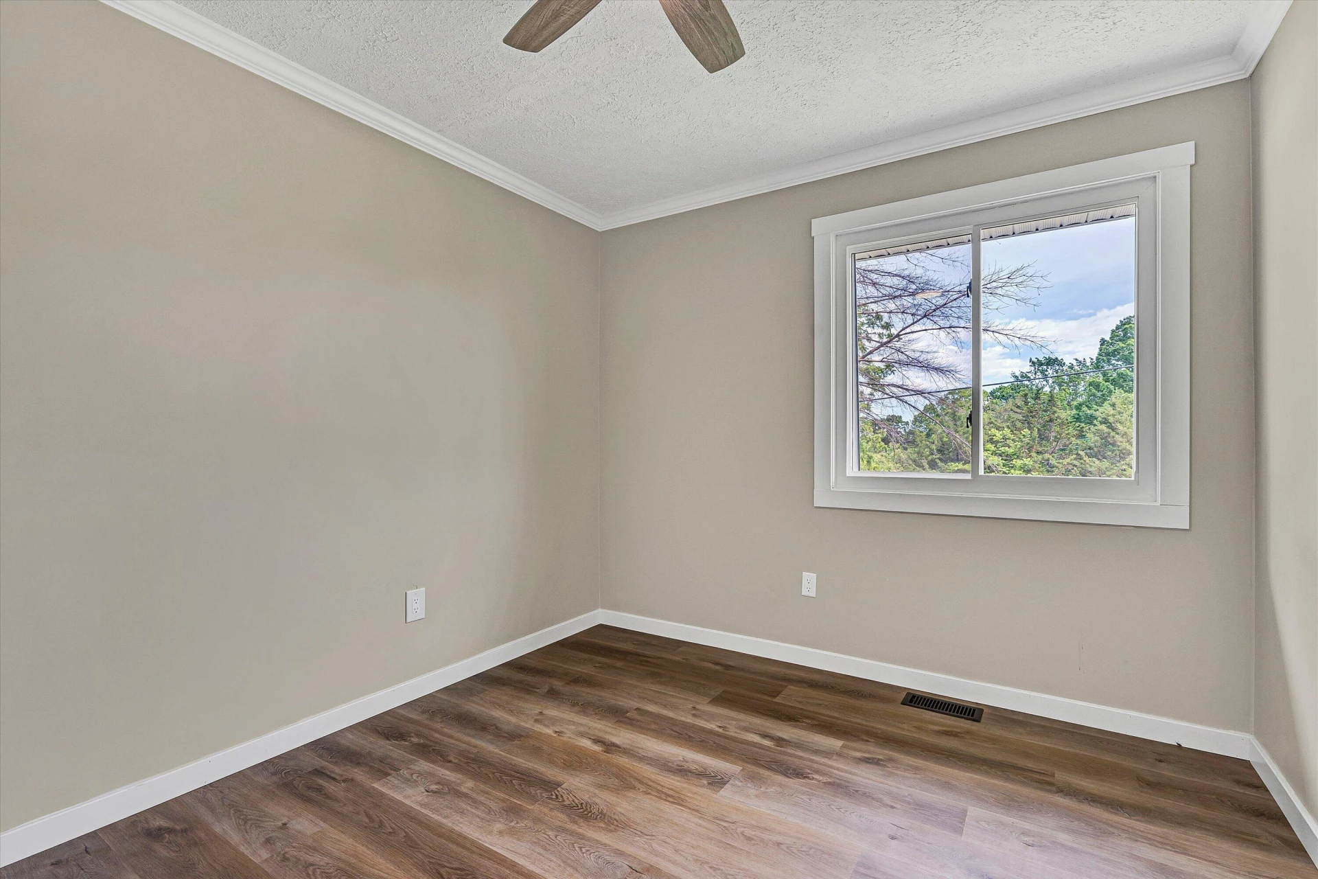 30 Grayson ST - Photo 23