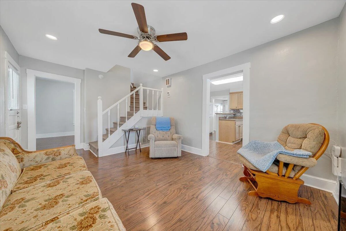 2725 Garden City BLVD SE - Photo 13