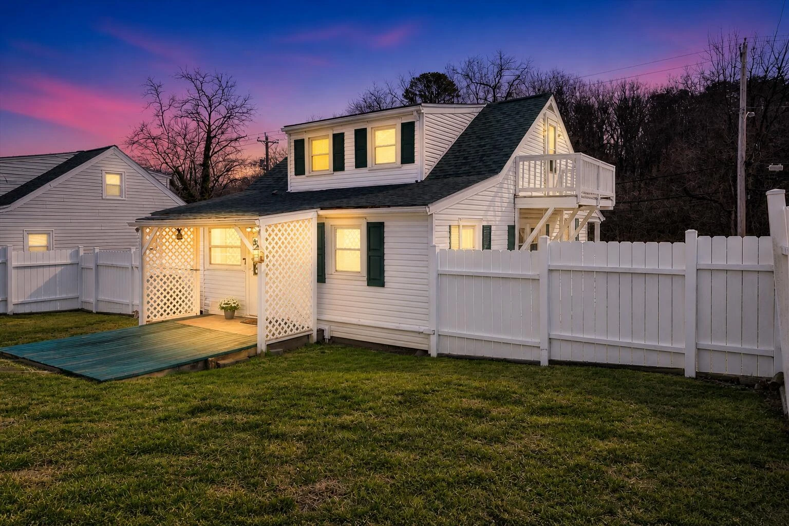 2725 Garden City BLVD SE - Photo 5