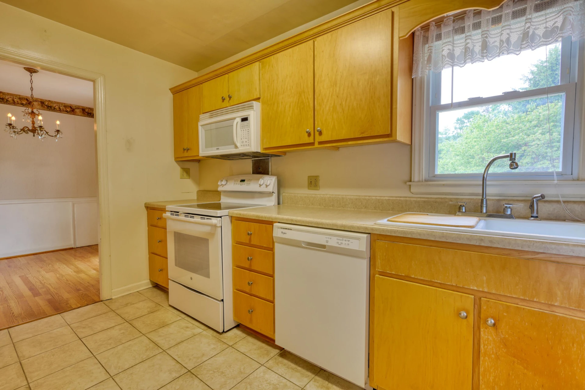 5410 Warwood DR - Photo 15