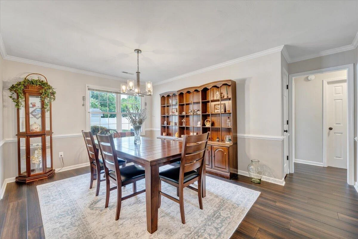 1721 Mill Pond DR - Photo 12