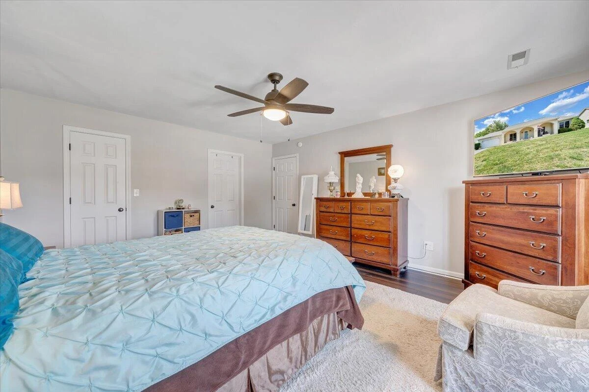 1721 Mill Pond DR - Photo 25