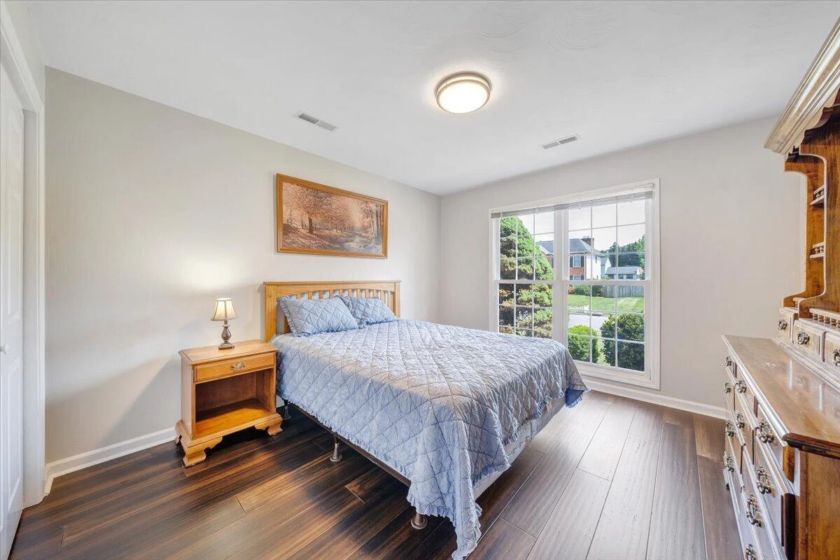 1721 Mill Pond DR - Photo 29