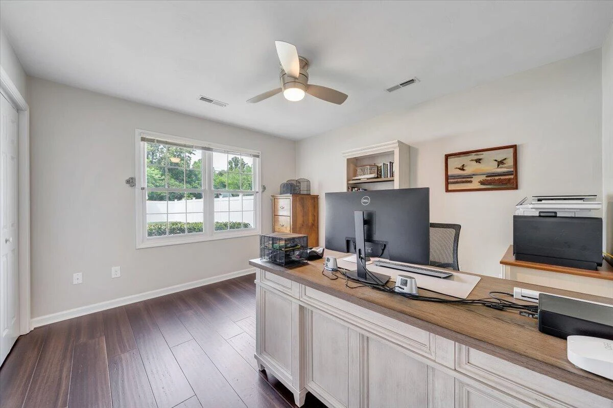 1721 Mill Pond DR - Photo 31