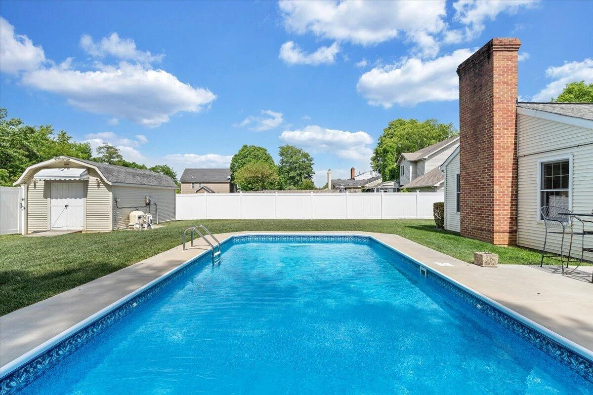 1721 Mill Pond DR - Photo 43