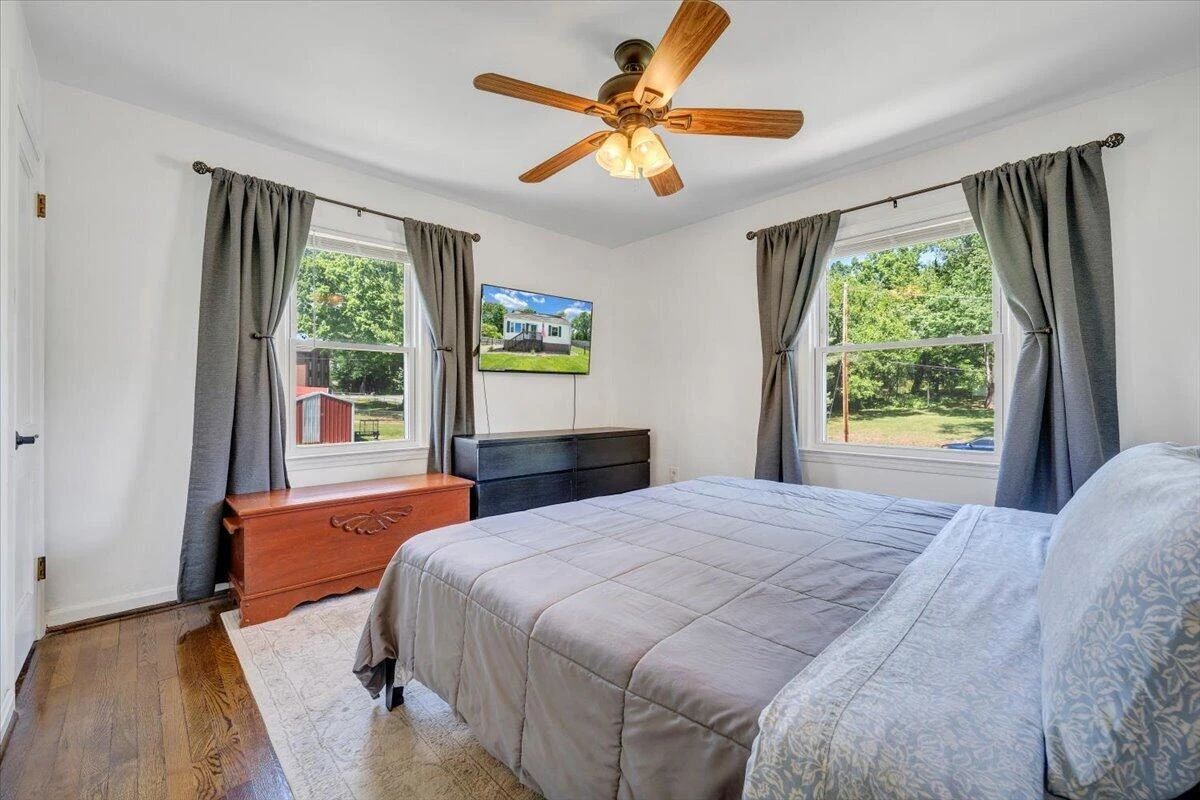 5112 Oak Grove BLVD NW - Photo 13