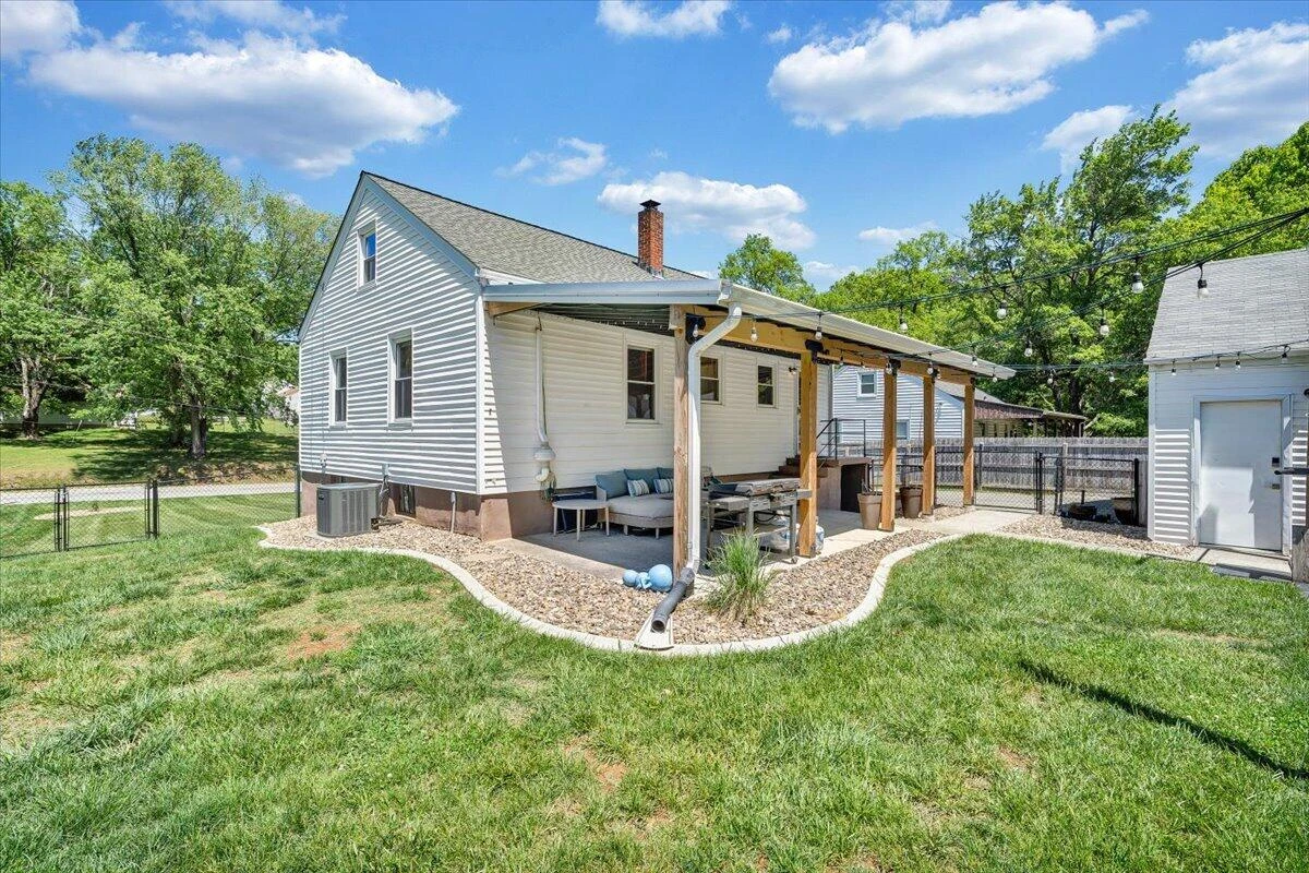 5112 Oak Grove BLVD NW - Photo 32