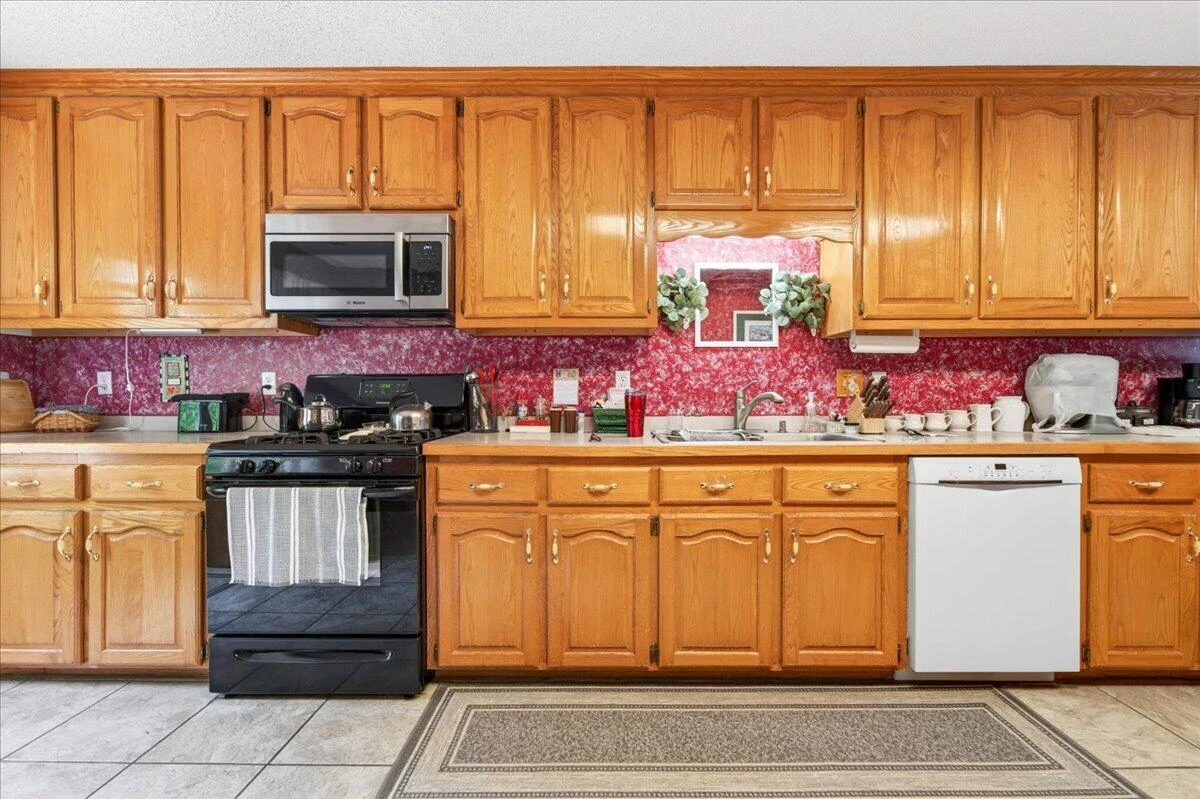 303 Oak Ridge DR - Photo 14