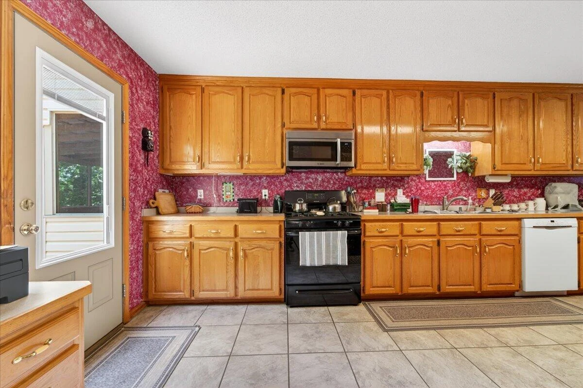 303 Oak Ridge DR - Photo 15