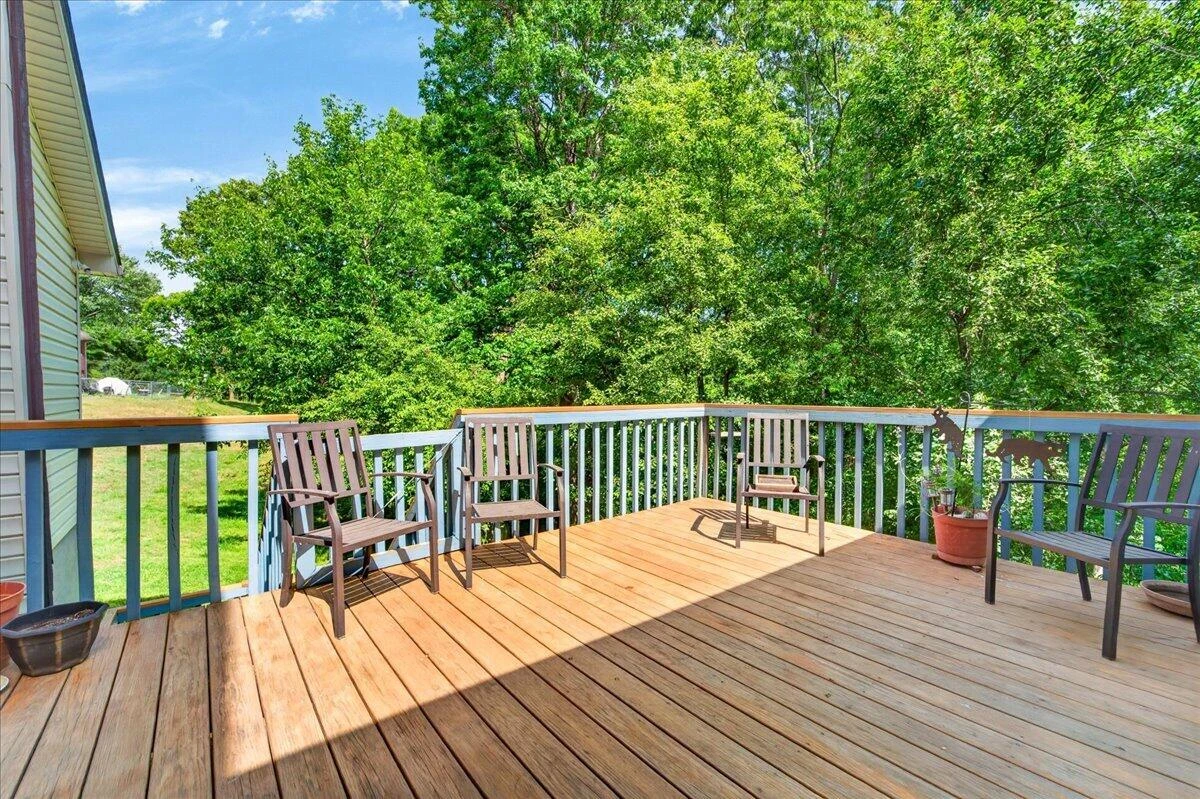 303 Oak Ridge DR - Photo 19