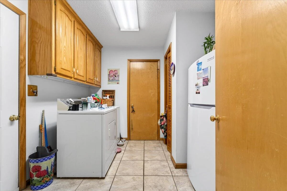 303 Oak Ridge DR - Photo 23