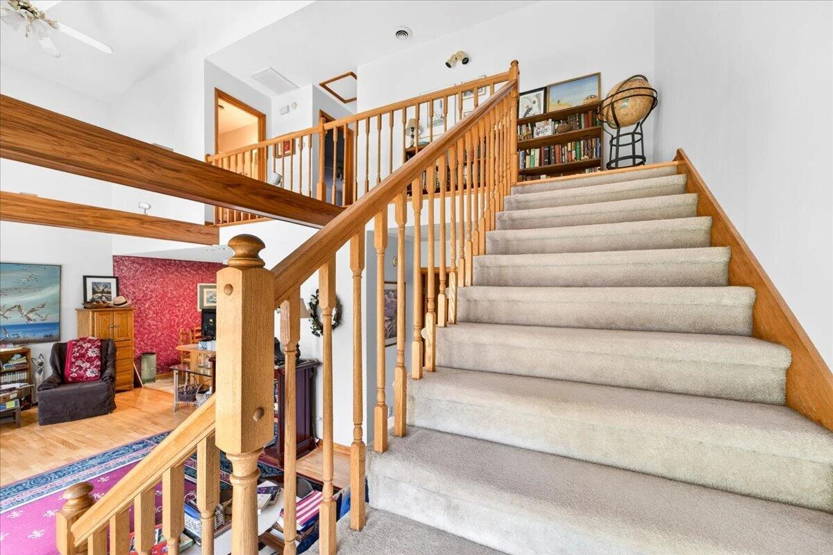 303 Oak Ridge DR - Photo 36