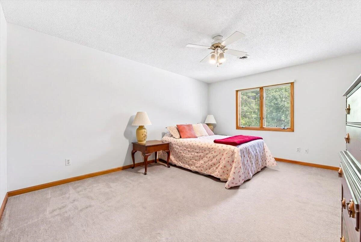 303 Oak Ridge DR - Photo 41