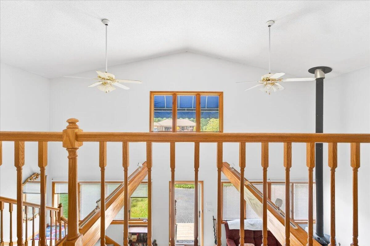303 Oak Ridge DR - Photo 45