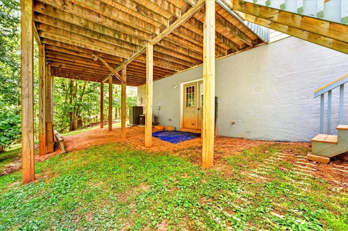 303 Oak Ridge DR - Photo 52