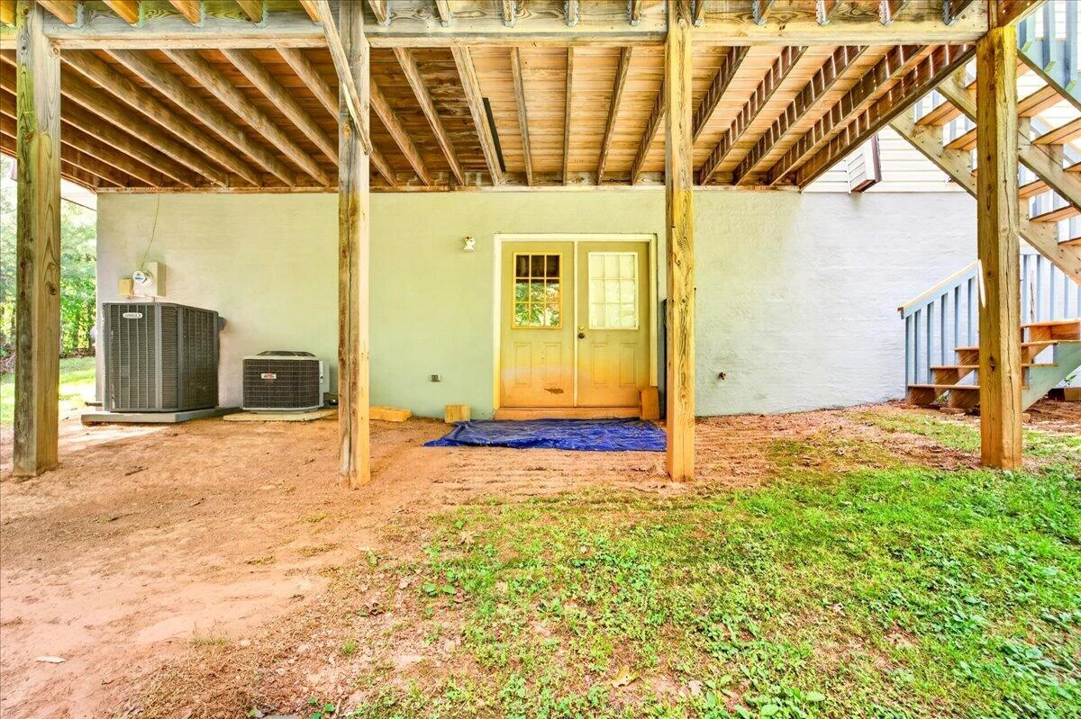 303 Oak Ridge DR - Photo 53