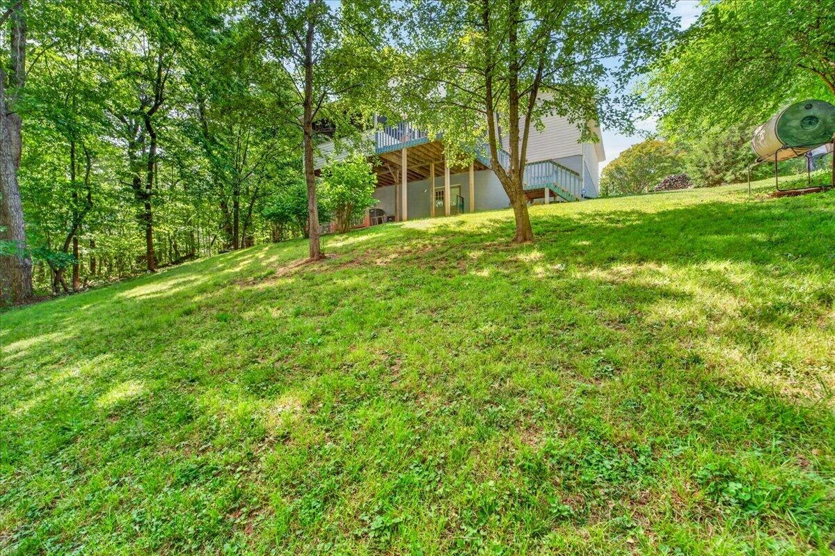 303 Oak Ridge DR - Photo 54