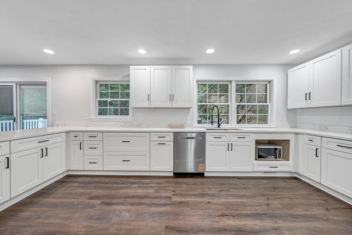 3404 Canter CIR - Photo 10