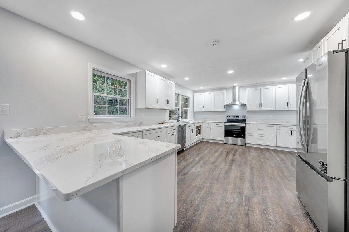 3404 Canter CIR - Photo 13
