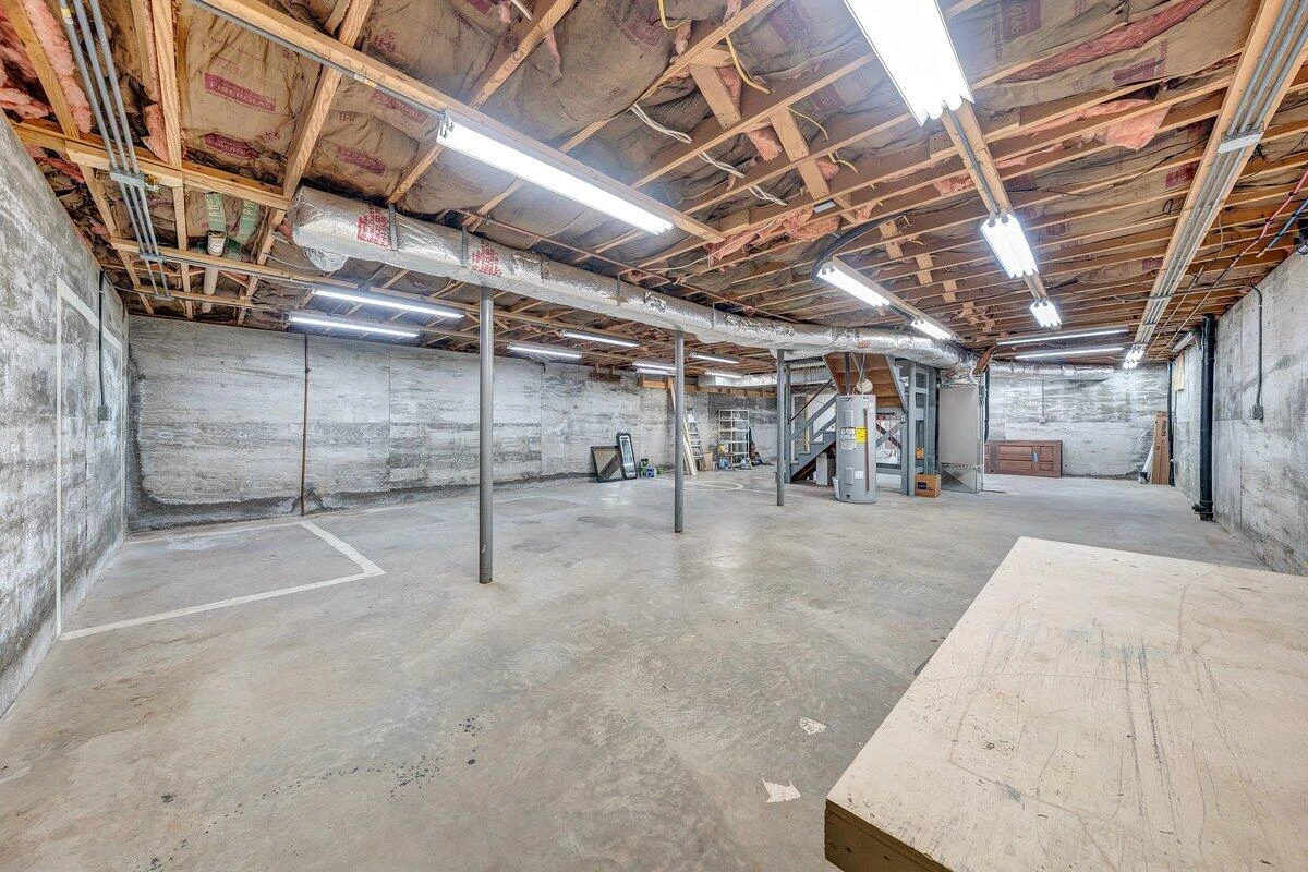 3404 Canter CIR - Photo 44