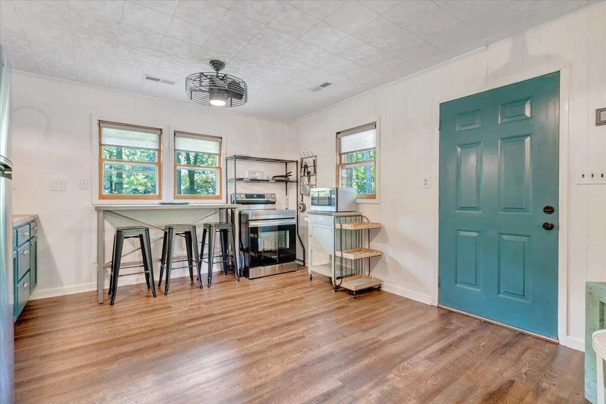 267 Summer LN - Photo 11