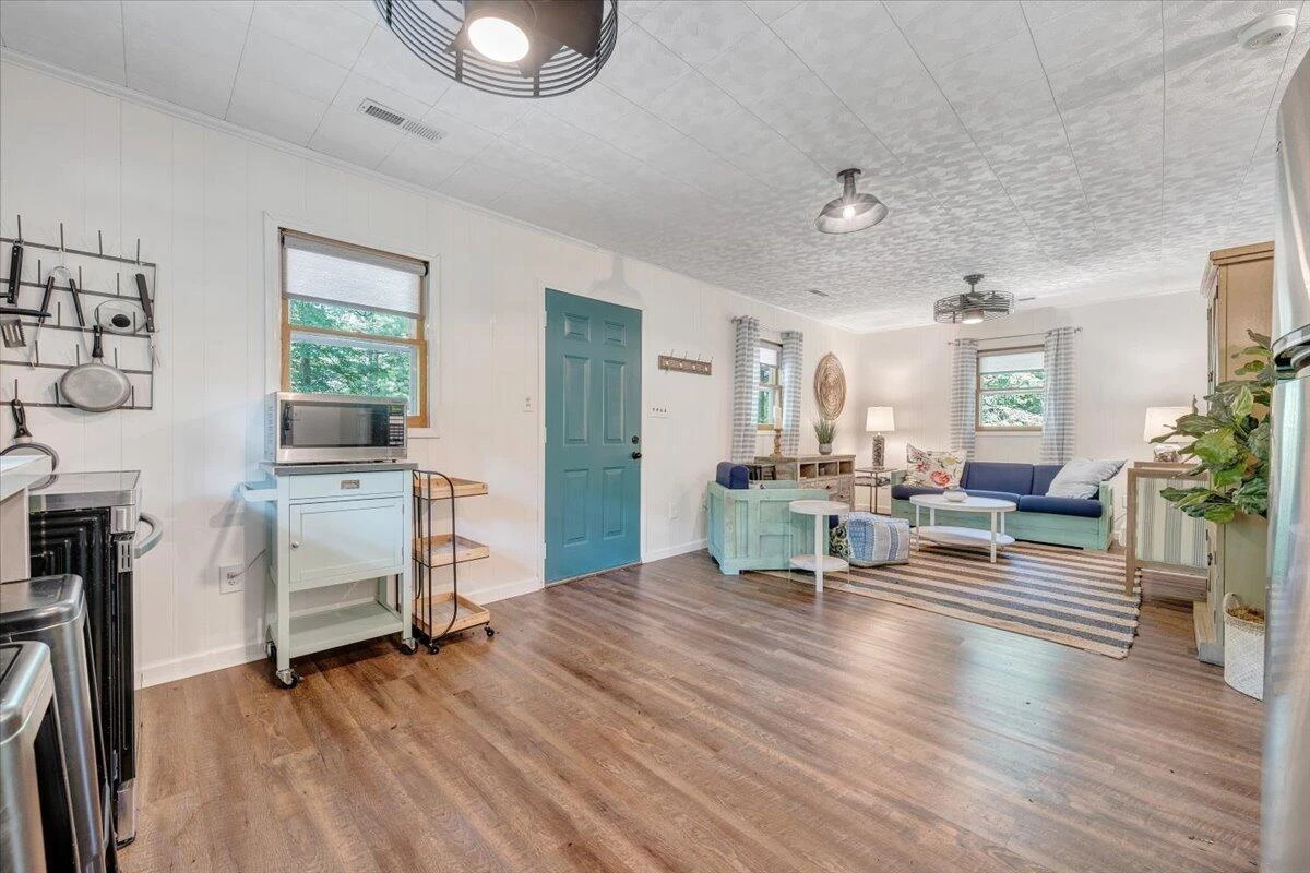 267 Summer LN - Photo 16
