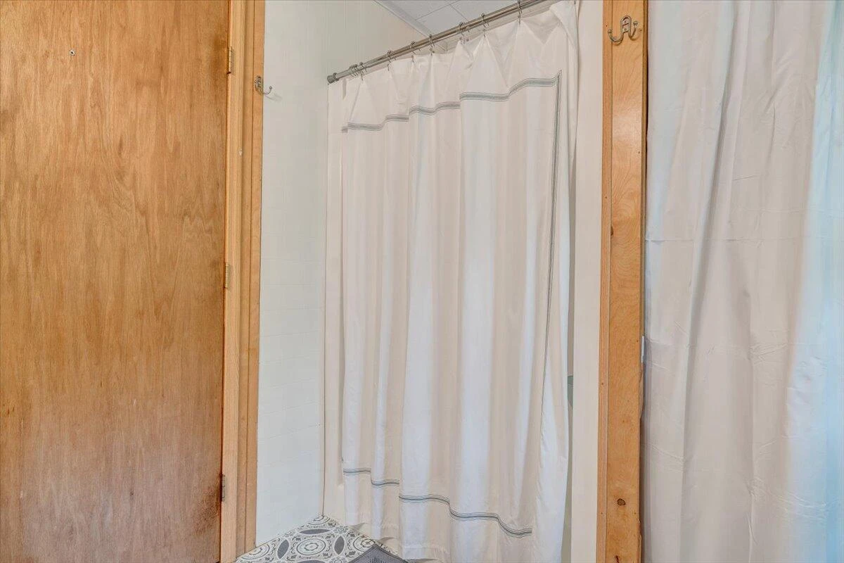 267 Summer LN - Photo 19