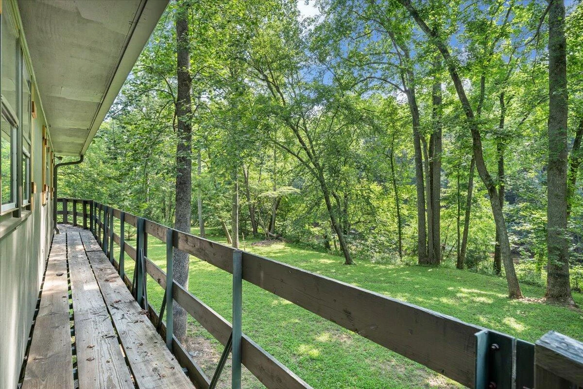 267 Summer LN - Photo 25