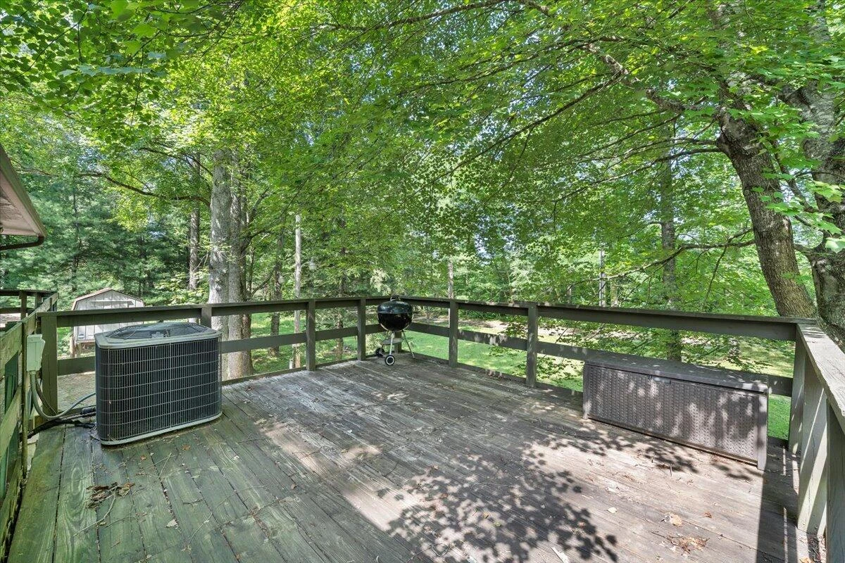267 Summer LN - Photo 32