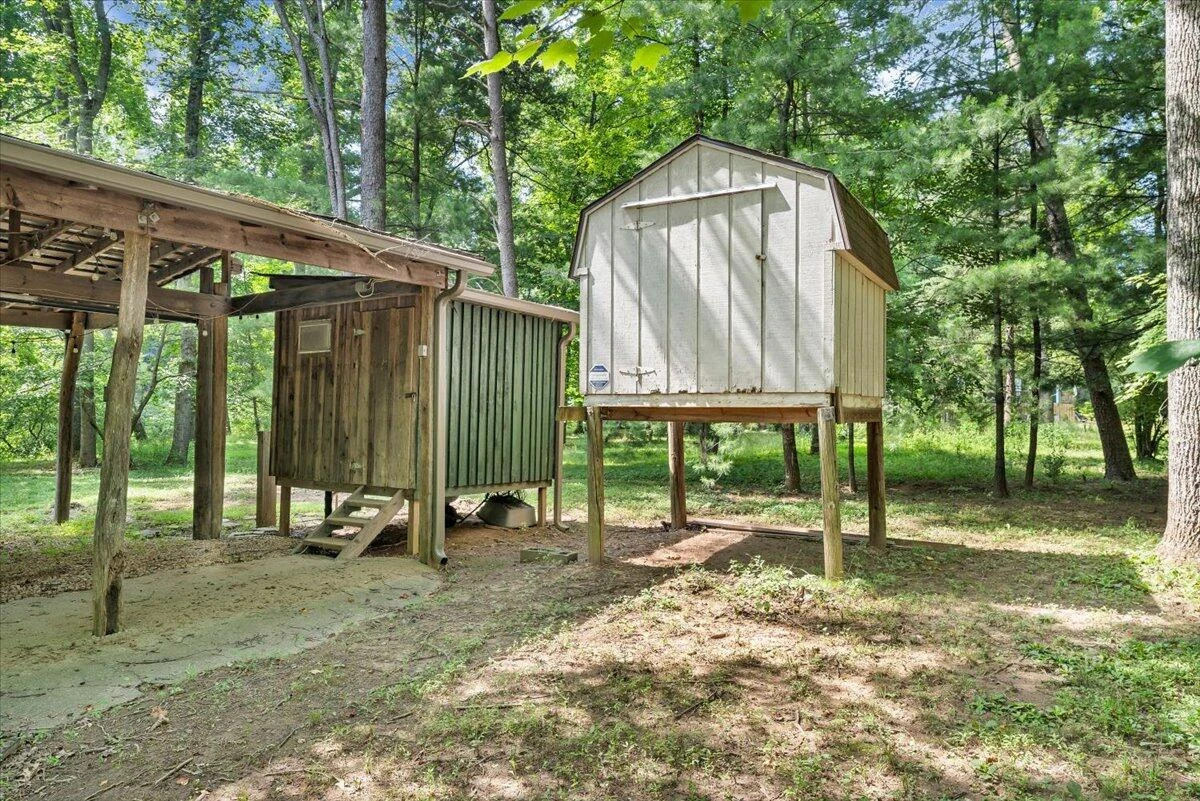 267 Summer LN - Photo 35