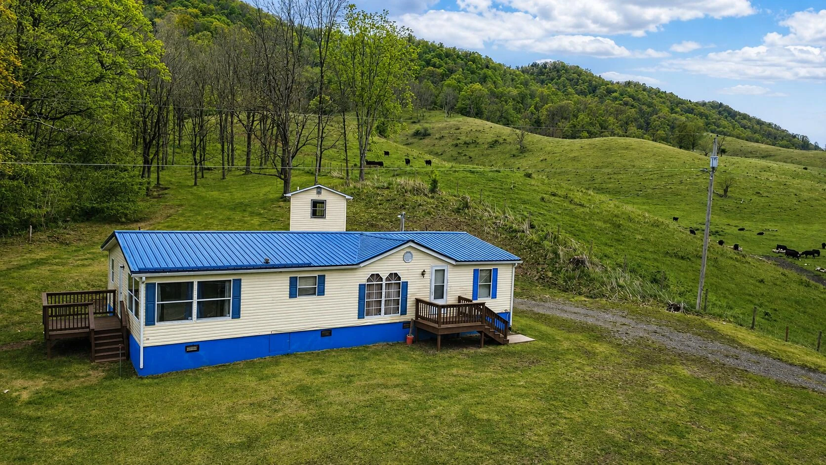 2468 Valley Center RD
